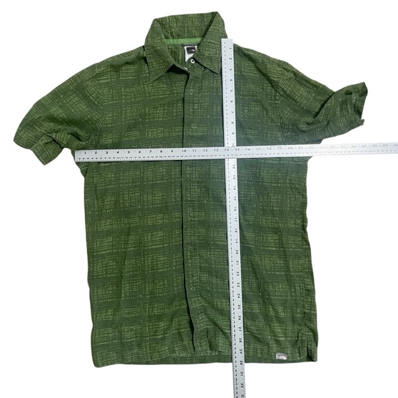 The North Face Olive Green Casual Button Down Shirt - Picture 5 of 10